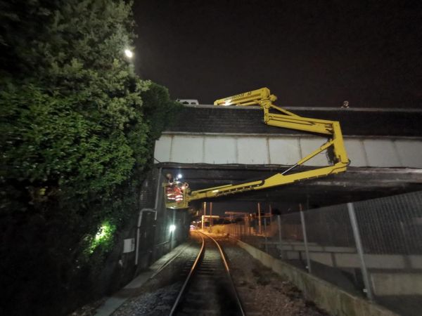 Underbridge UB 60 Down and Under Rail Track Access